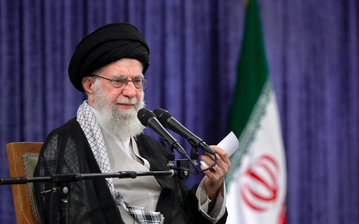 Iran bác tối hậu thư của Mỹ, Tổng thống Trump chưa quyết định can thiệp